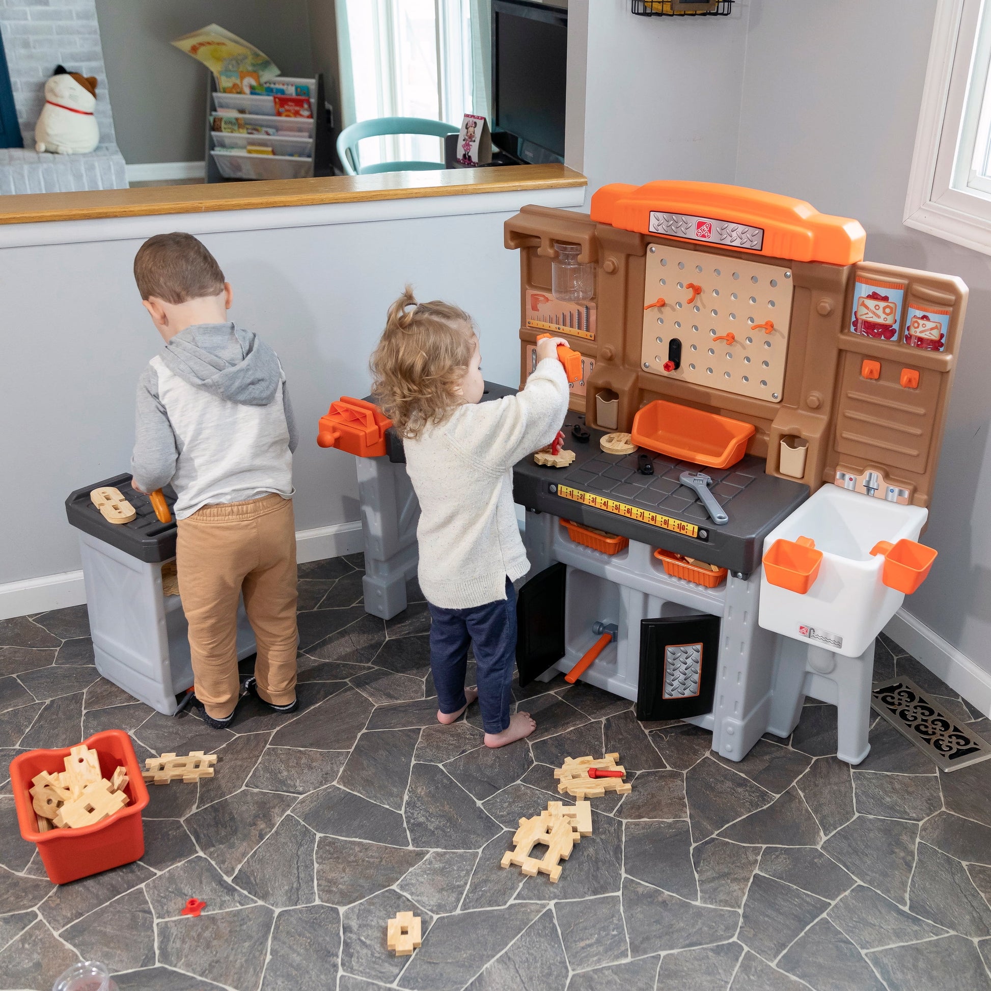 Toddler Workshop Utility Bench with 76-Piece Tool Set
