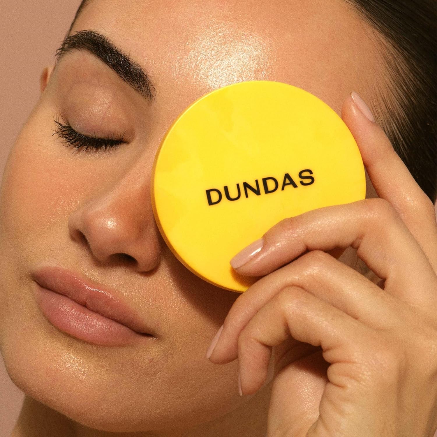Dundas Bronzer Anonymous, Contour Powder for Face and Body, Bronzing Shimmer, Matte Finish, Face Make up for All Skin Types, Cruelty Free Natural Makeup, Buildable Coverage, Easy to Blend, (Step 3)