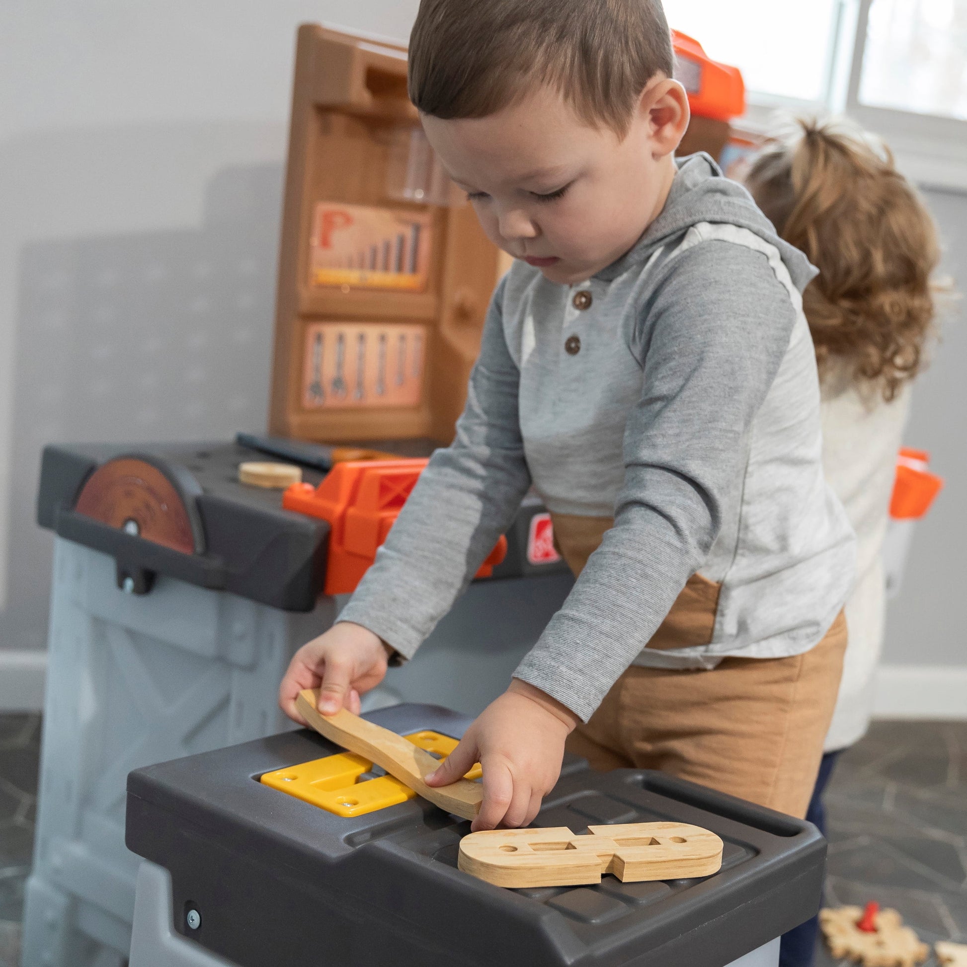 Toddler Workshop Utility Bench with 76-Piece Tool Set