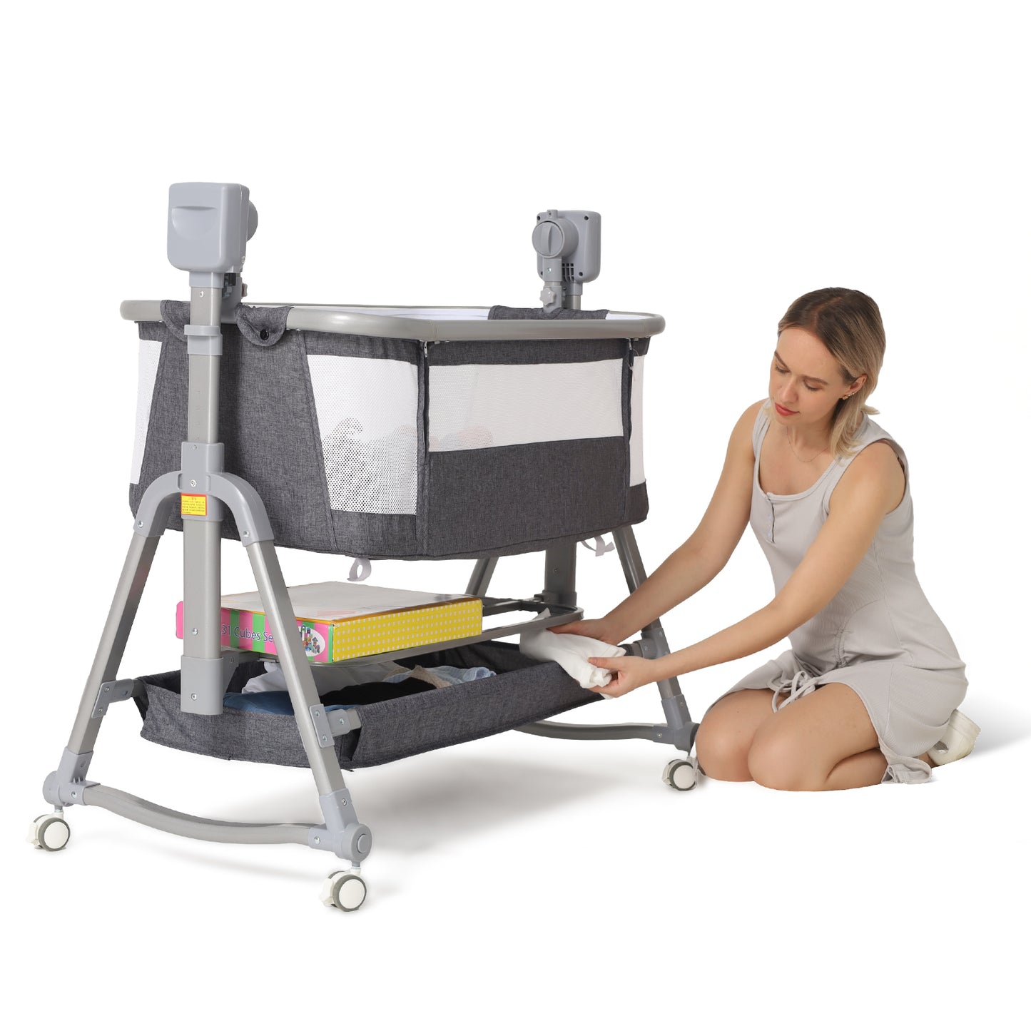 Advanced Multi-Functional Electric Rocking Chair for Infants with Soothing Features and Bassinet Functionality