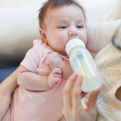 Natural Flow Anti-Colic Options+ Narrow Breast-to-Bottle Feeding Set, Clear, 4 oz, Set of 4