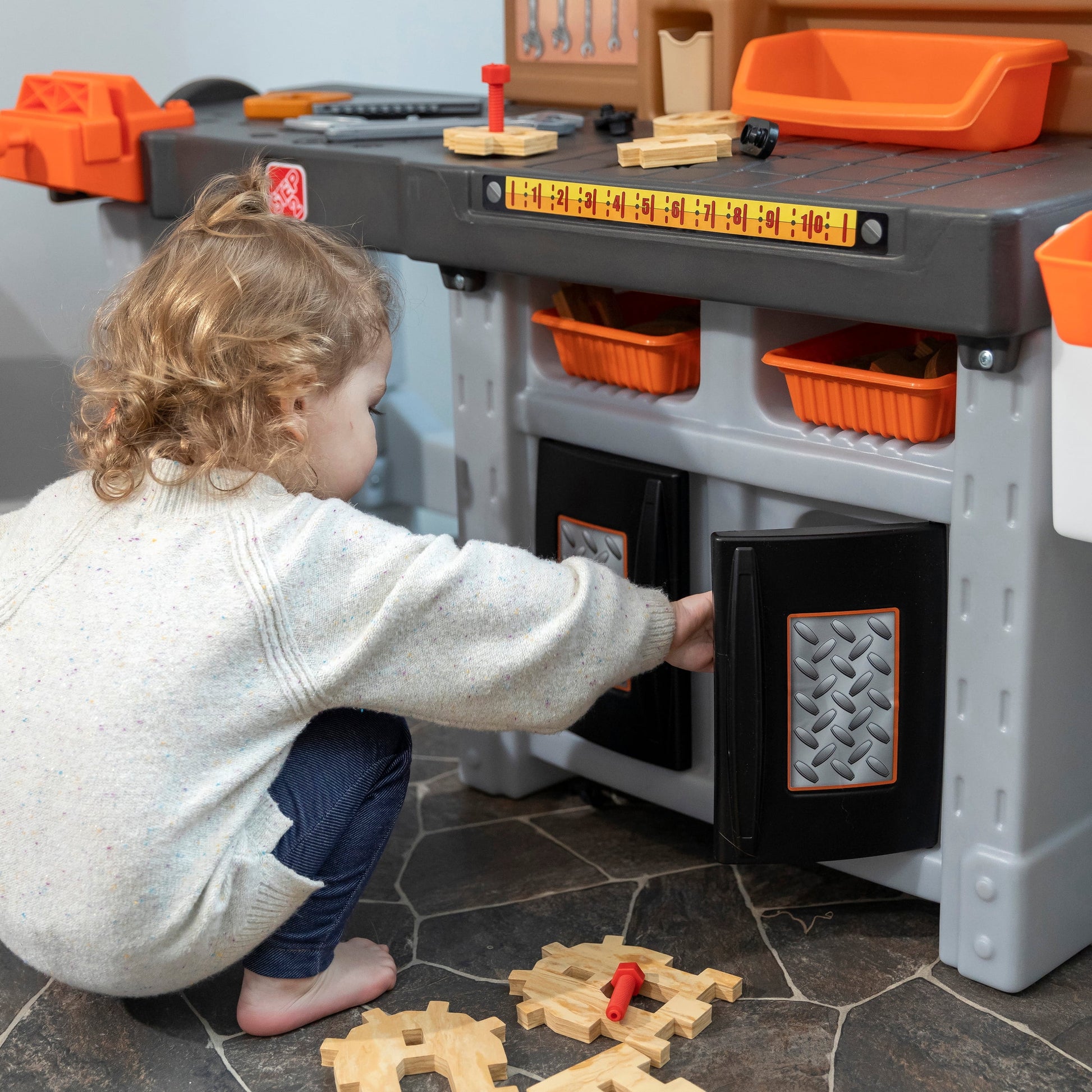 Toddler Workshop Utility Bench with 76-Piece Tool Set