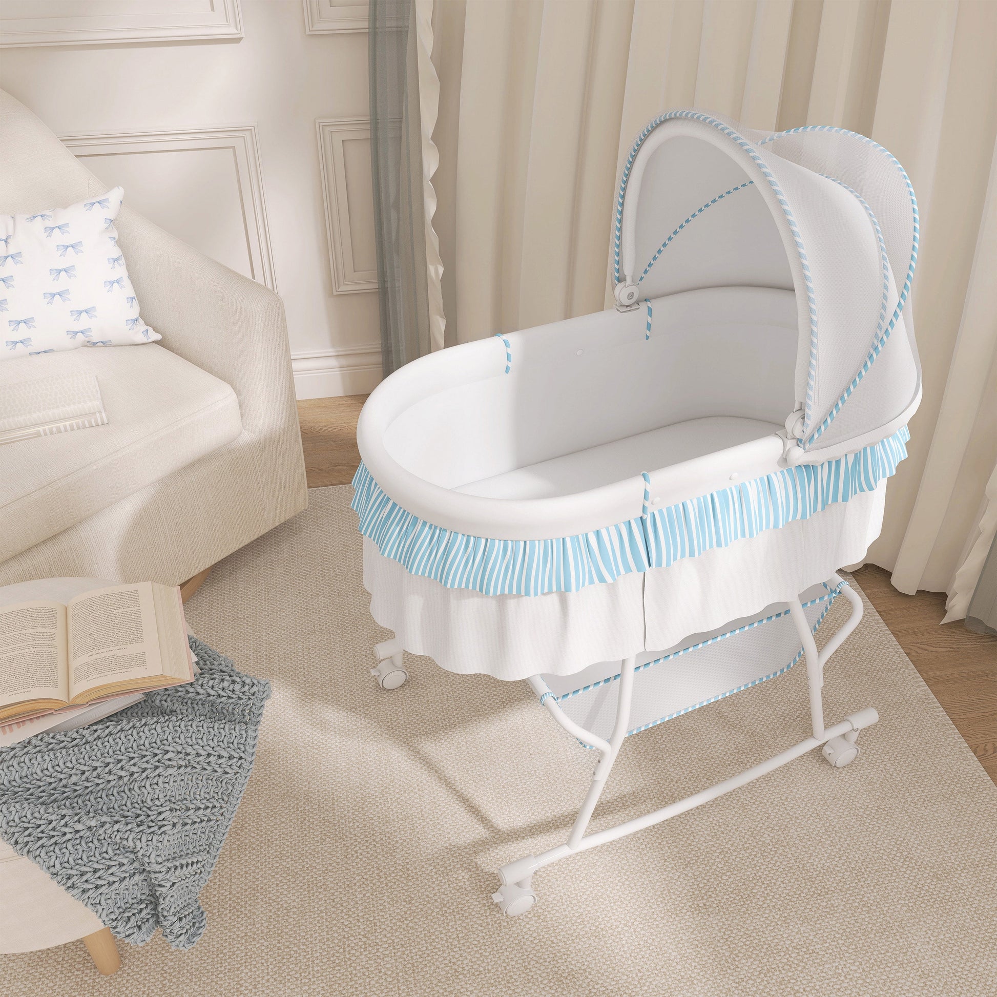 Lacy Lightweight Dual-Function Portable Bassinet and Cradle in Blue and White