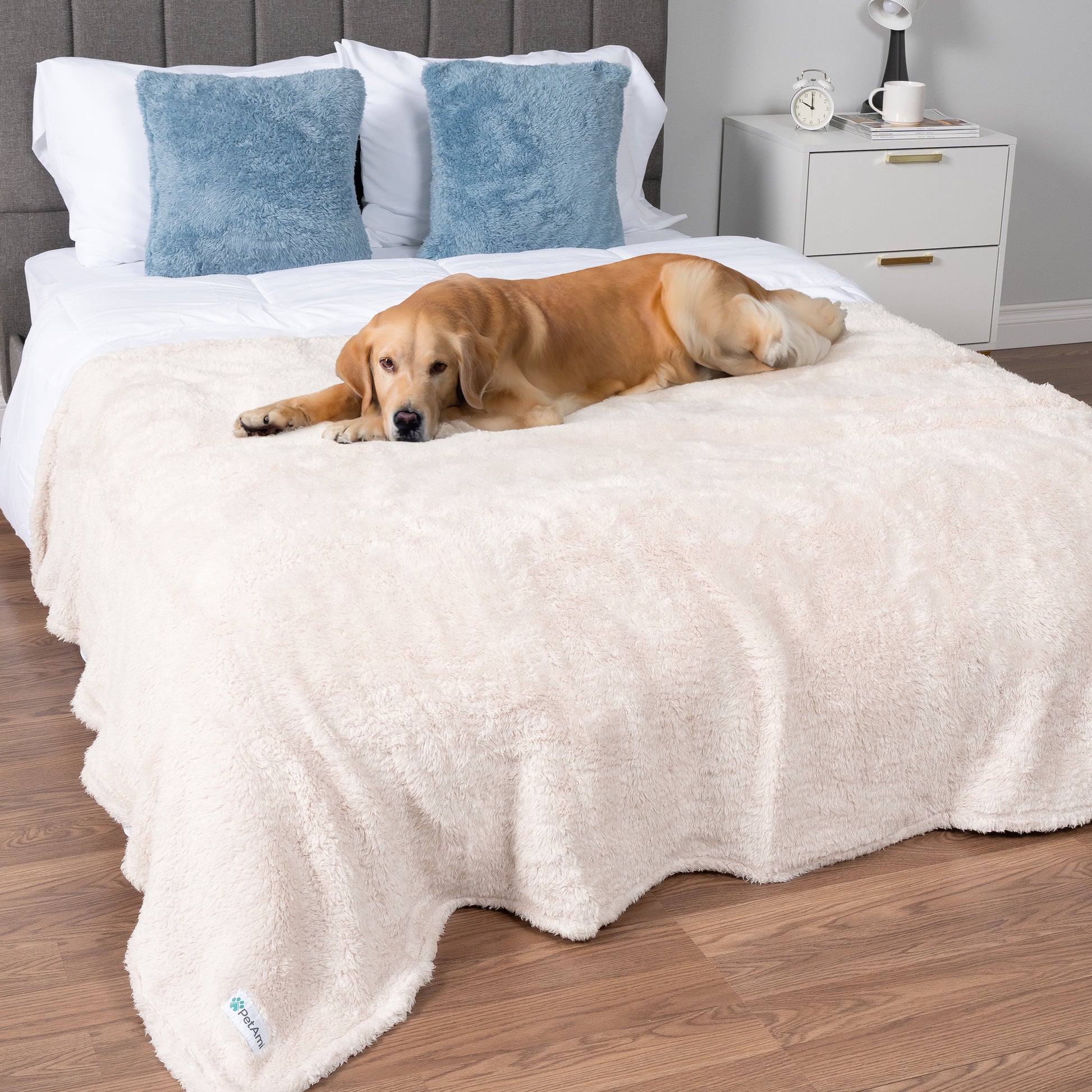 Dog Blanket for Pet Small Medium Large Dog Puppy Cat Soft Fleece Fluffy Sherpa