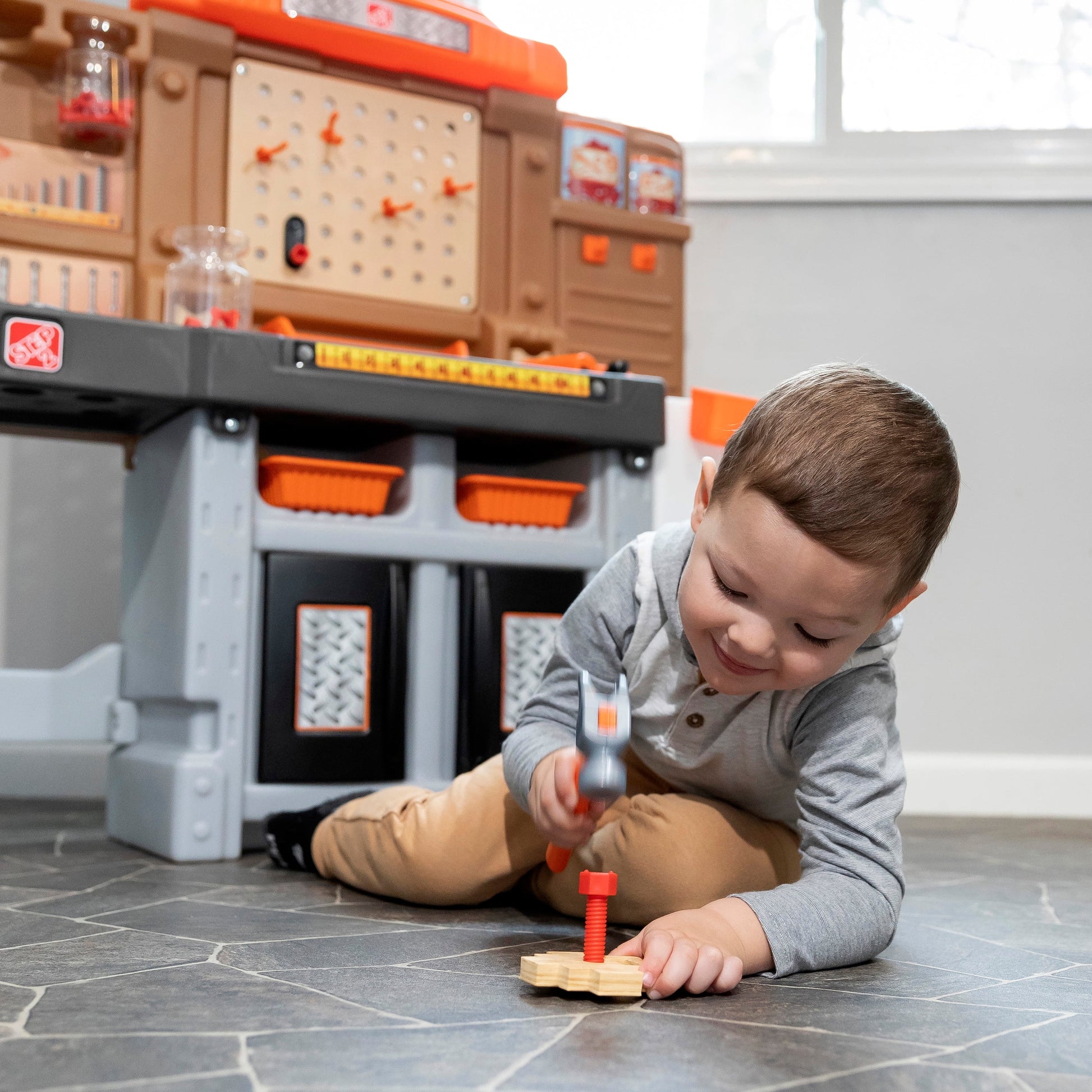Toddler Workshop Utility Bench with 76-Piece Tool Set