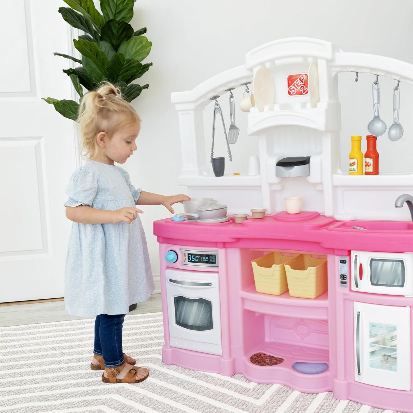 Kids Kitchen Playset with Interactive Lights and Sounds, Indoor/Outdoor Durable Plastic Kitchenette, 25-Piece Accessory Set, Ideal for Toddlers Aged 2 and Up, Pink
