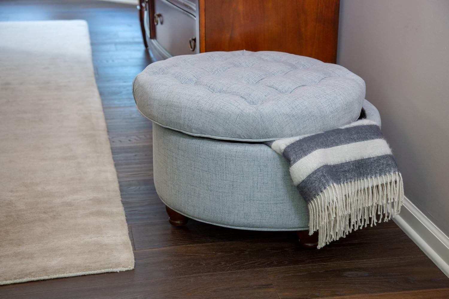 Button-Tufted Round Woven Storage Ottoman in Light Blue for Living Room and Bedroom