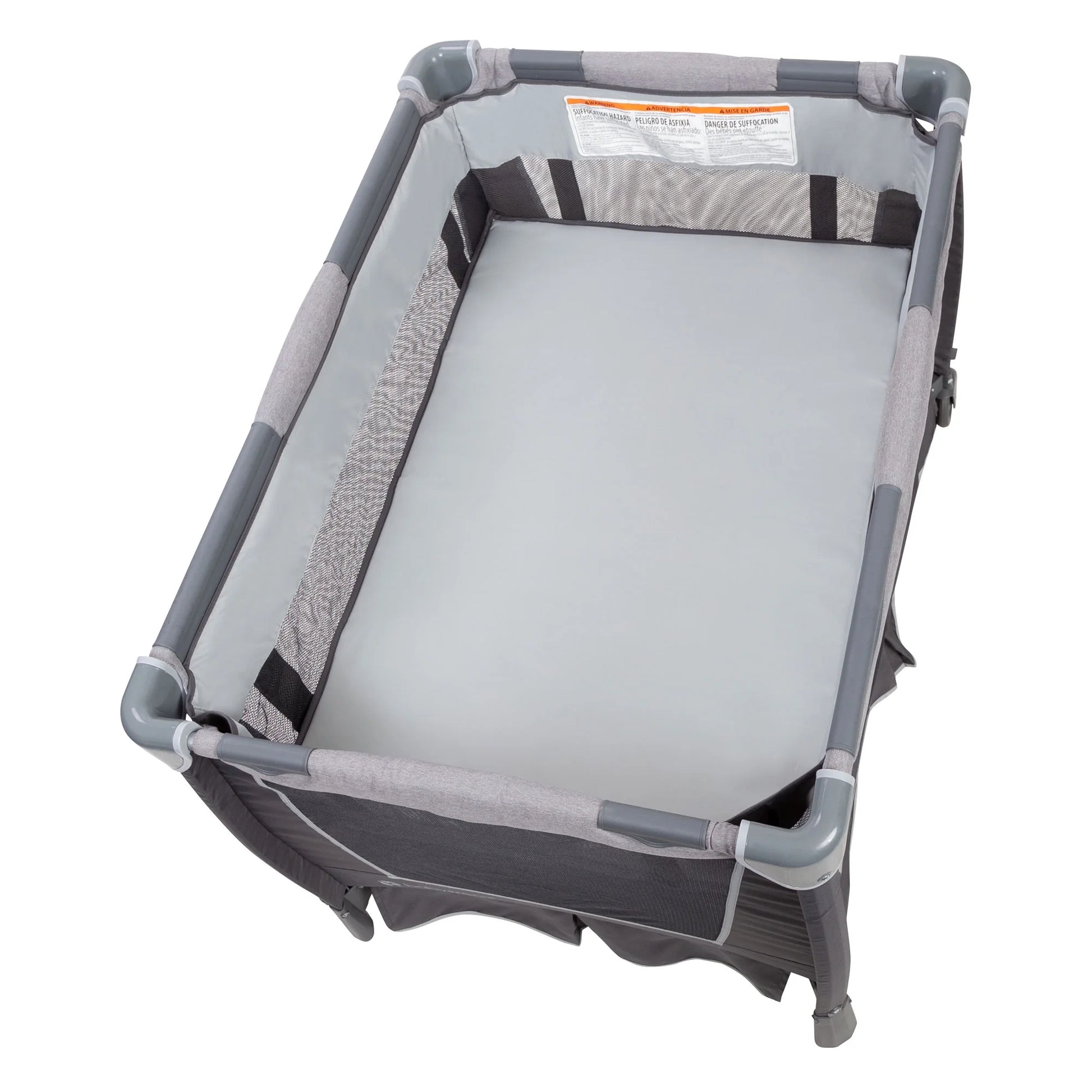 Retreat Nursery Center Playard with Bassinet and Travel Bag in Robin Gray