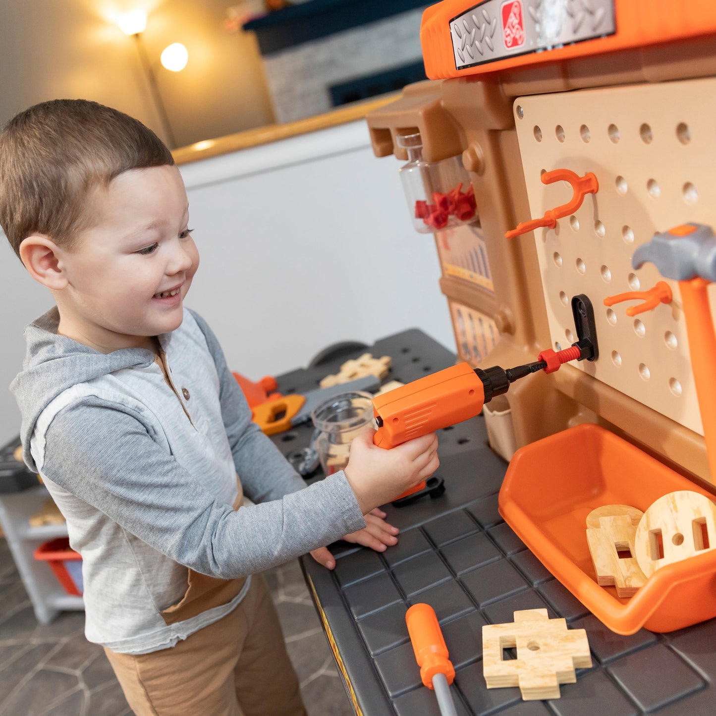 Toddler Workshop Utility Bench with 76-Piece Tool Set