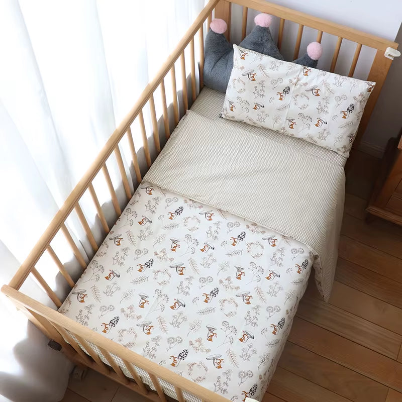 3-Piece Cotton Baby Crib Bedding Set for Boys and Girls, Includes Pillowcase, Sheet, and Duvet Cover, Ideal for Children's Room Decoration