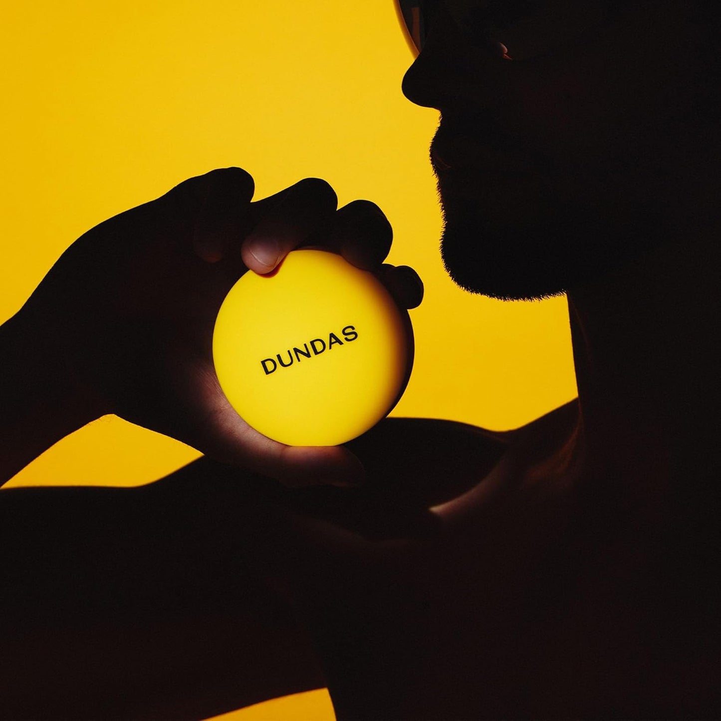 Dundas Bronzer Anonymous, Contour Powder for Face and Body, Bronzing Shimmer, Matte Finish, Face Make up for All Skin Types, Cruelty Free Natural Makeup, Buildable Coverage, Easy to Blend, (Step 3)