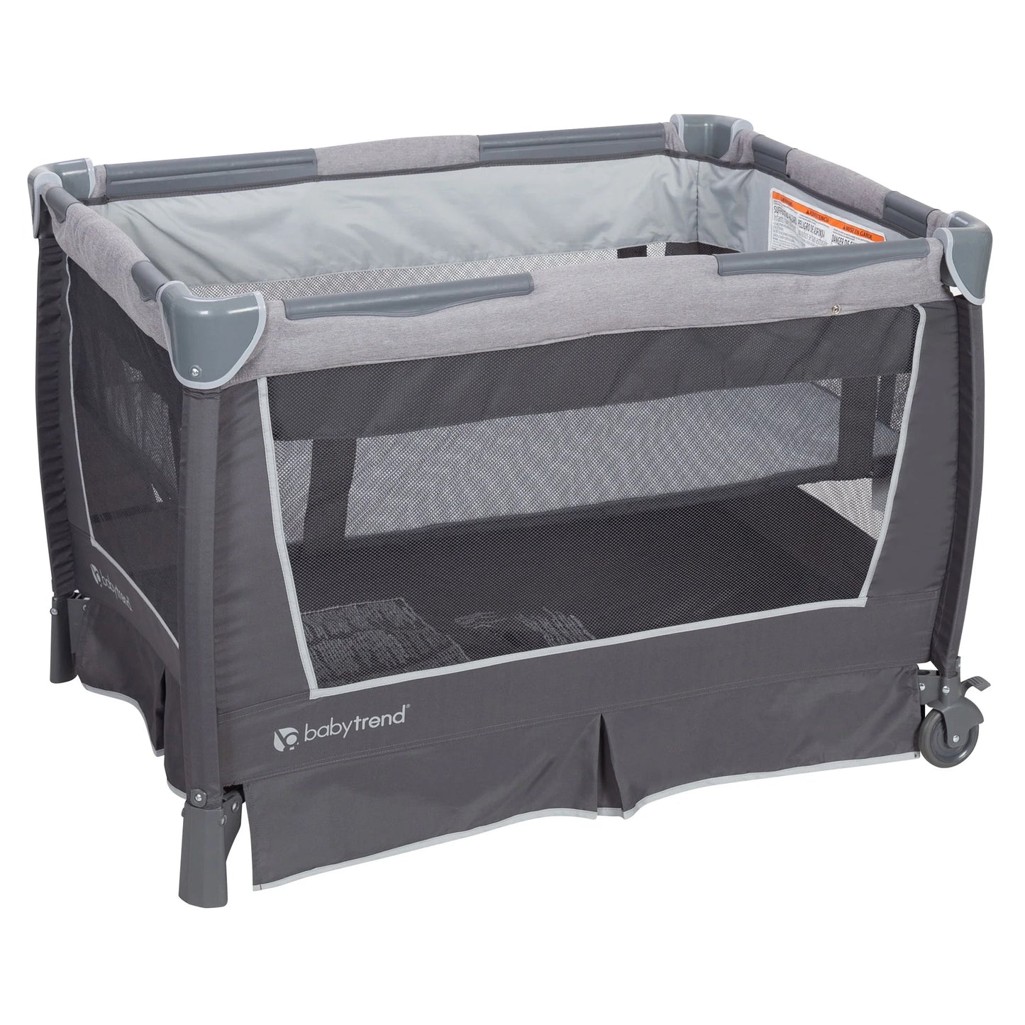 Retreat Nursery Center Playard with Bassinet and Travel Bag in Robin Gray