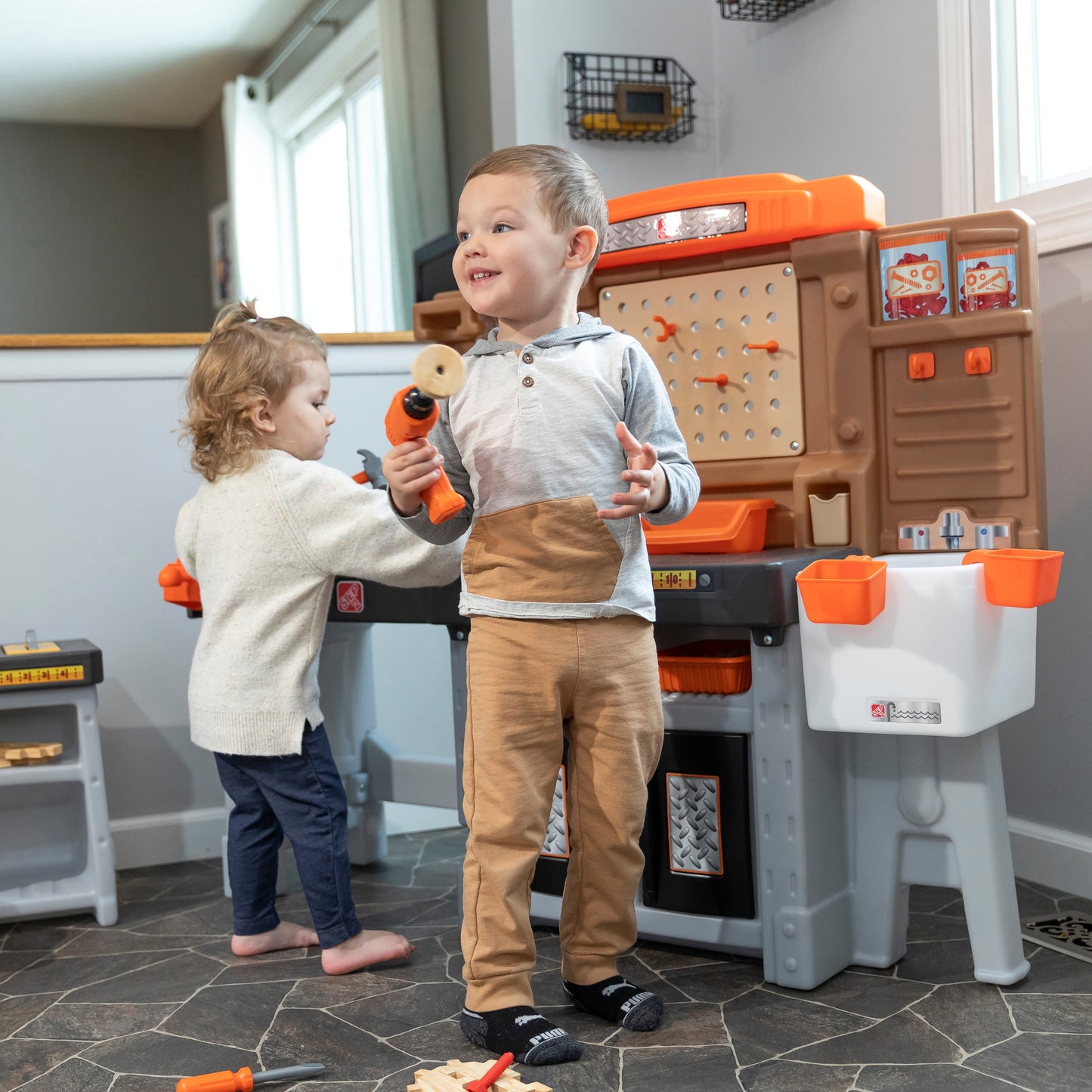 Toddler Workshop Utility Bench with 76-Piece Tool Set