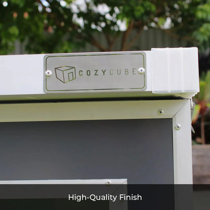 Cozycube Insulated Dog House with Coldroom Panel