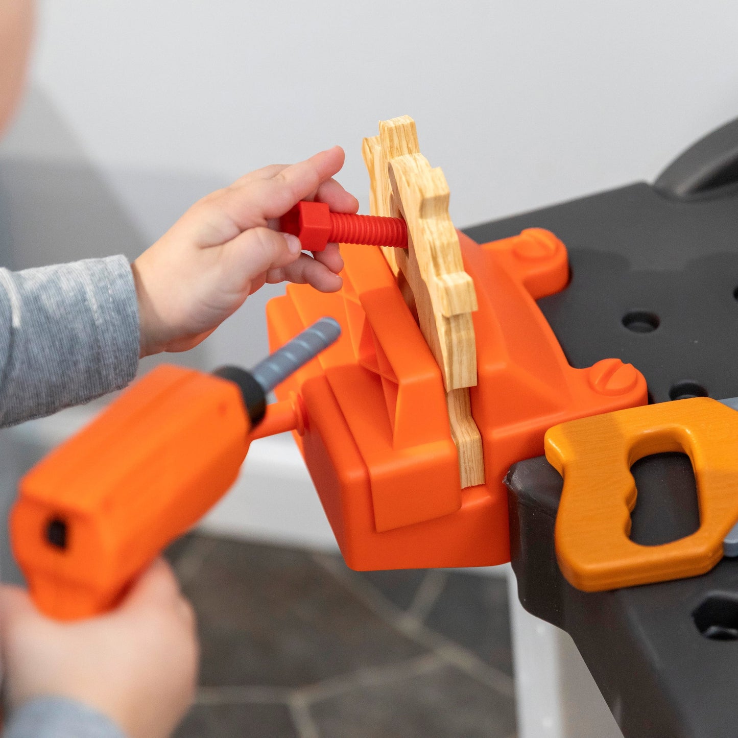 Toddler Workshop Utility Bench with 76-Piece Tool Set