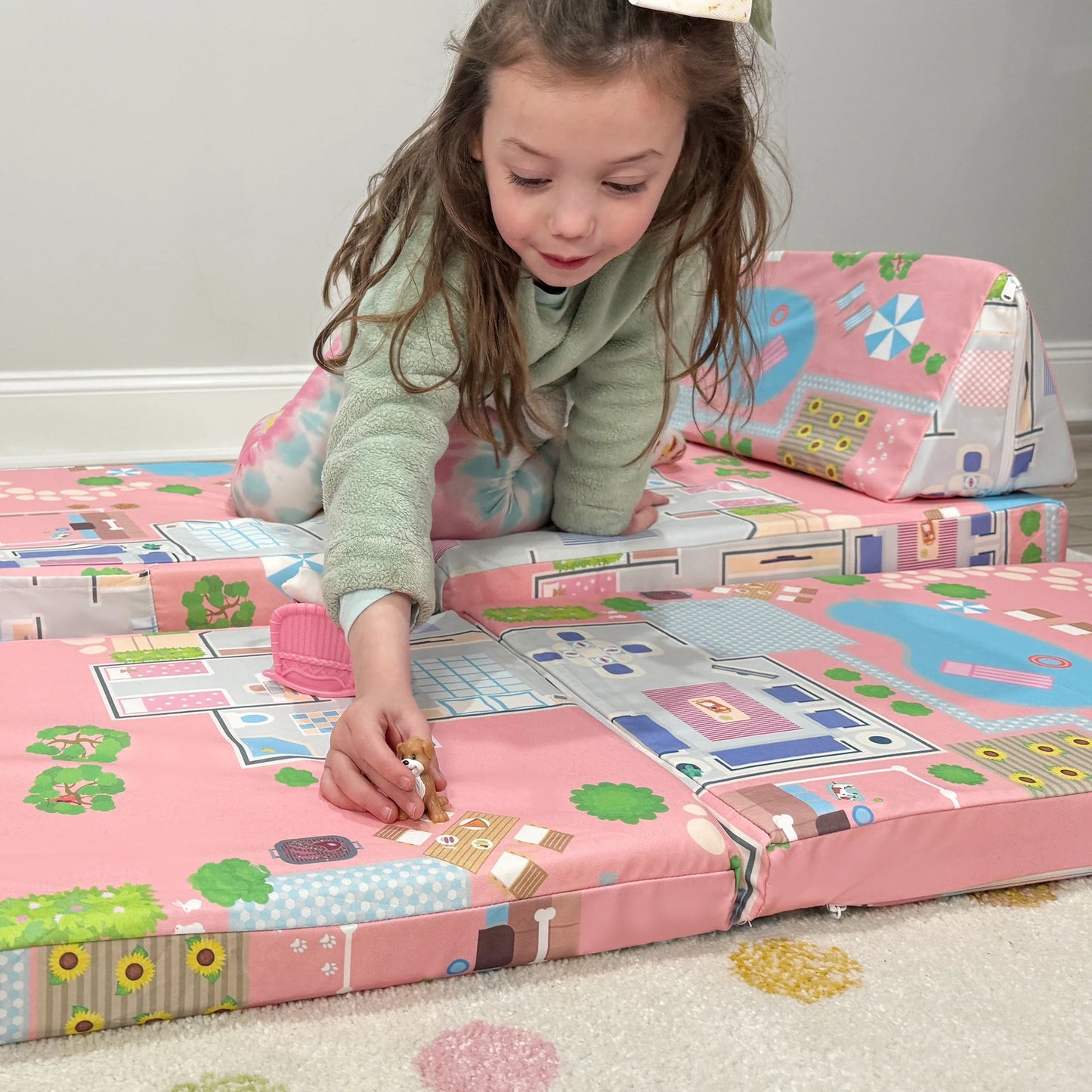 Children's Play Couch and Doll House Set for Toddlers and Young Siblings