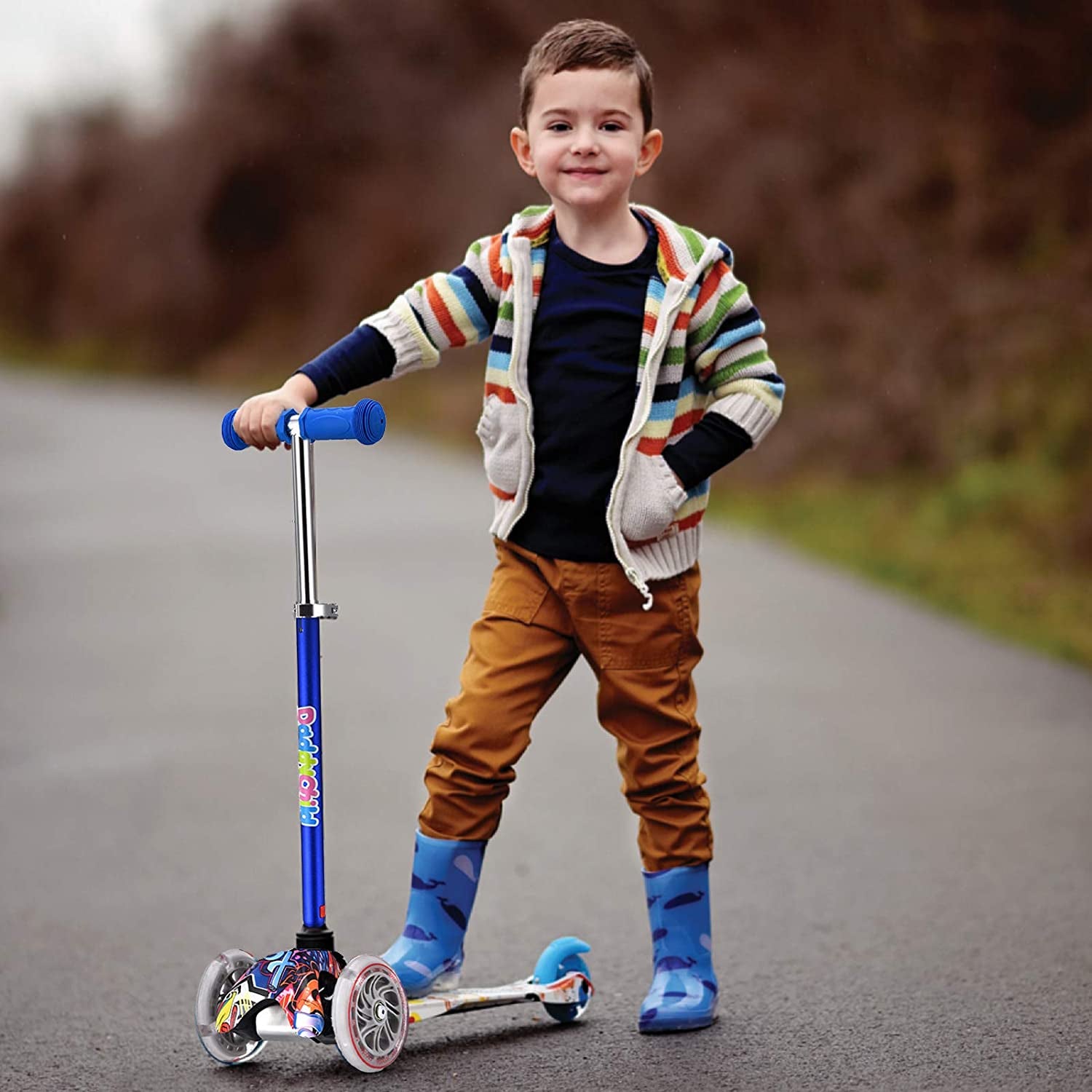 3-Wheel Kick Scooter for Children Aged 3-6, Featuring Light-Up Wheels for Boys and Girls