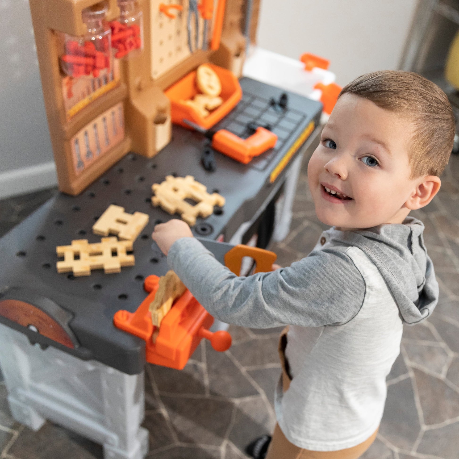 Toddler Workshop Utility Bench with 76-Piece Tool Set