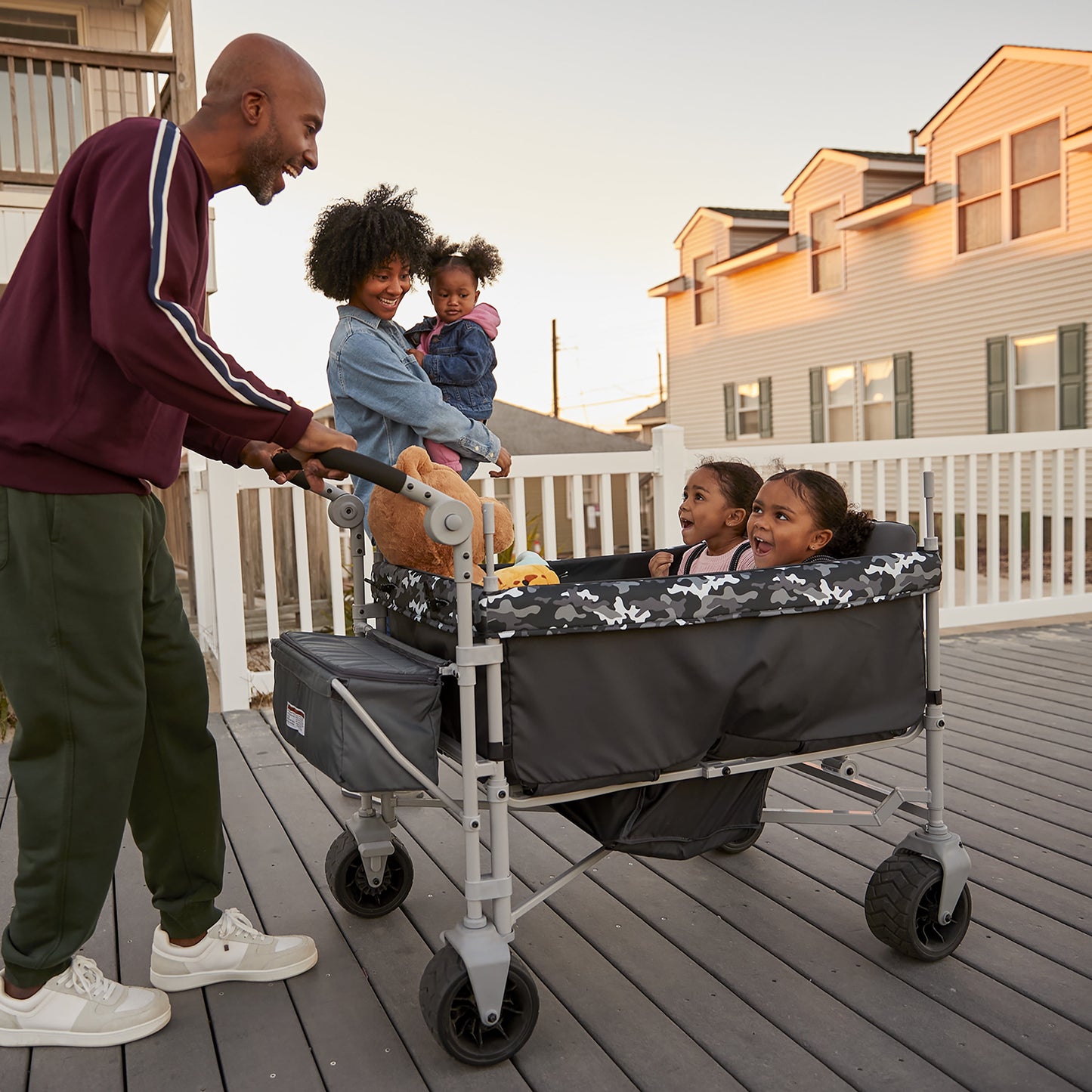 Summit Sprint Quad Wagon Stroller for Four Passengers in Charcoal Camo - Unisex Design for Toddlers