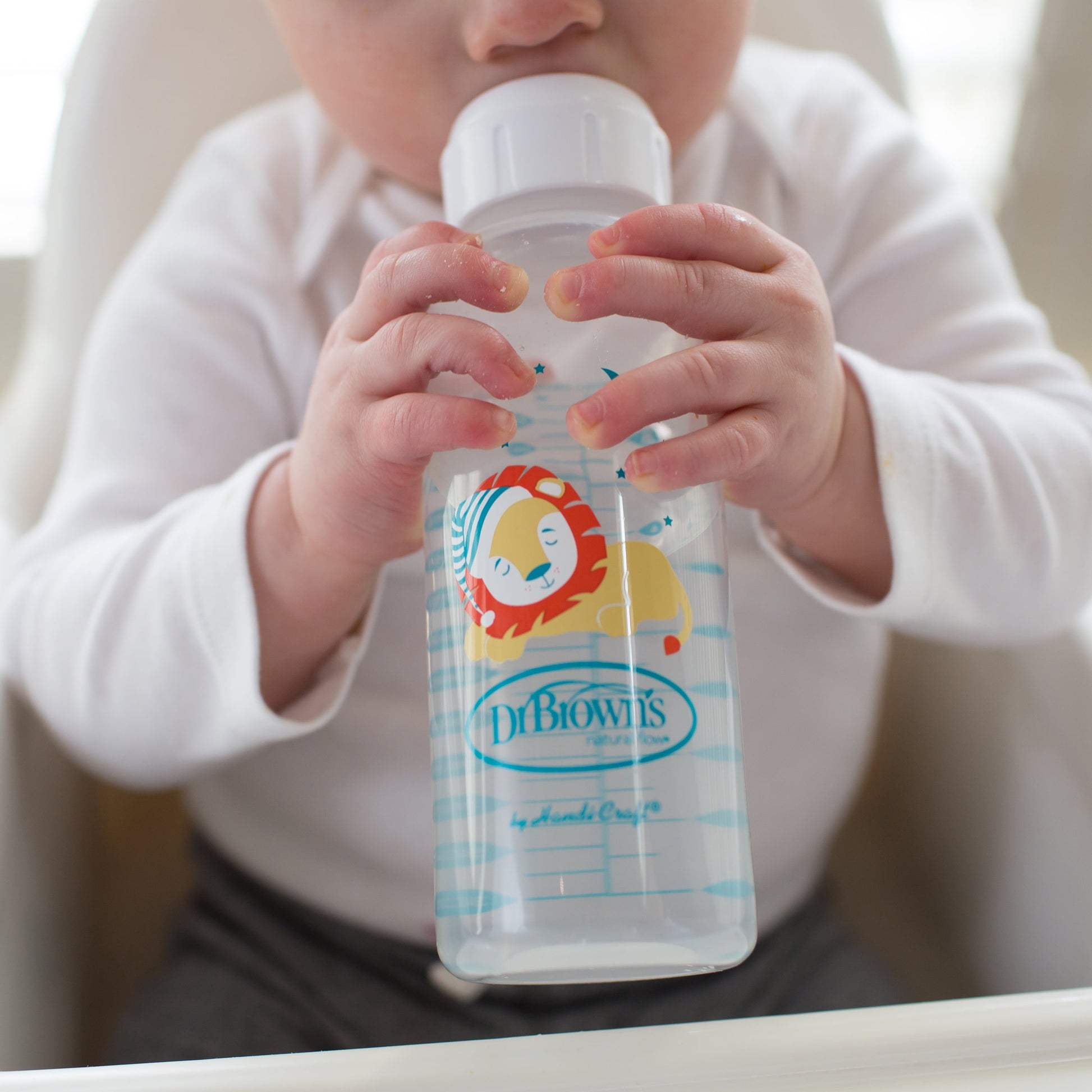 Natural Flow Anti-Colic Options+ Narrow Baby Bottle, Fox & Lion Design, 8 oz (250 ml), Level 1 Slow Flow Nipple, BPA-Free, Suitable for Newborns, Set of 2